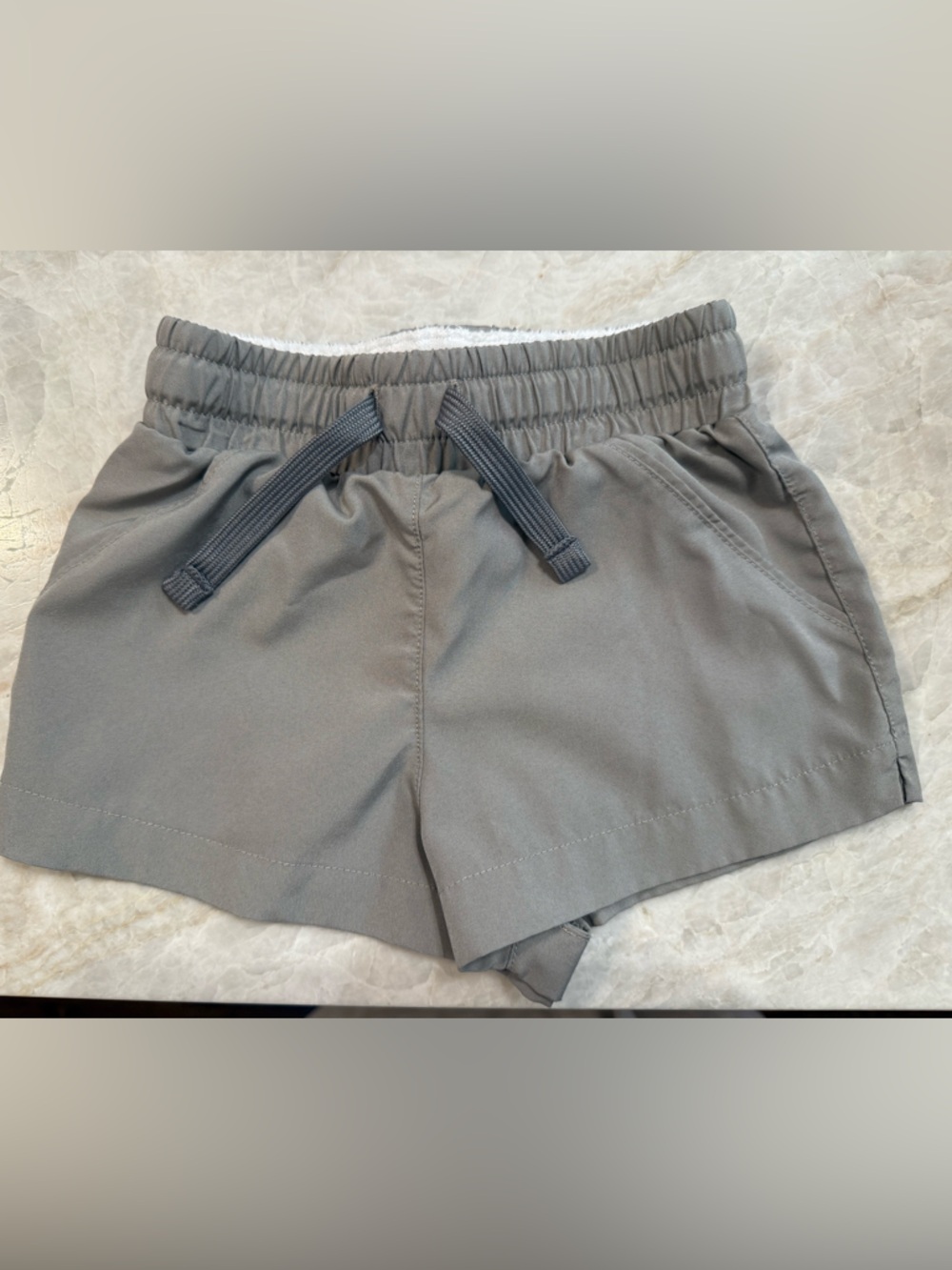 Cadets Boy’s Classic Cloud Gray Elastic-Waist Shorts size 1/2